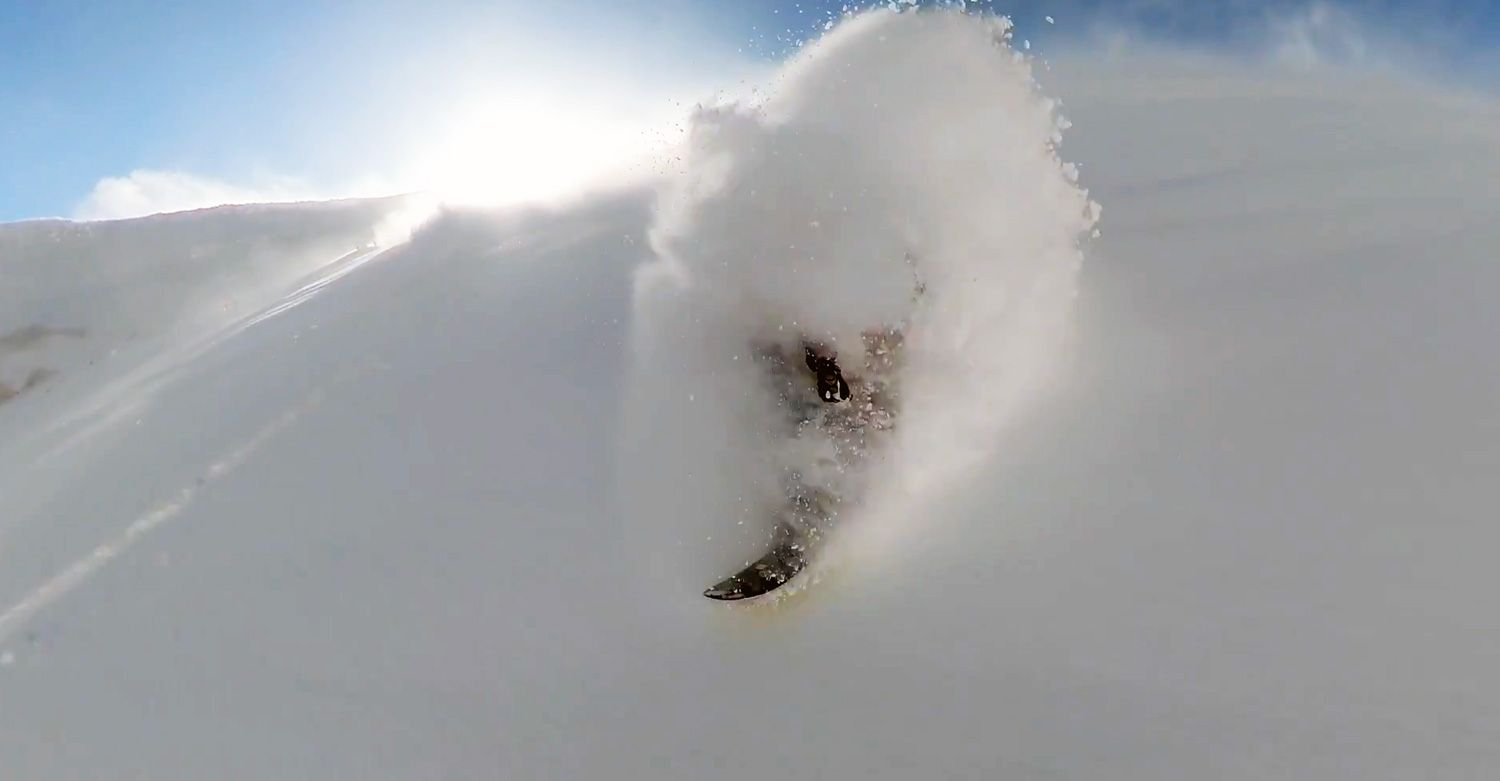 Snowboarder in the whiteroom at Grand Hirafu
