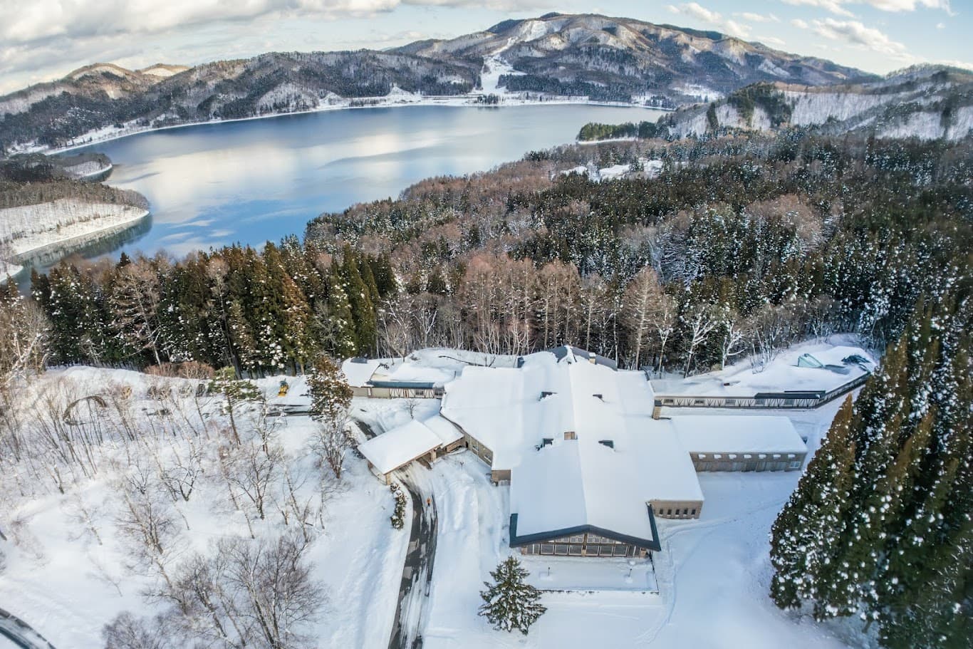WHITE HOTEL GRAND HAKUBA