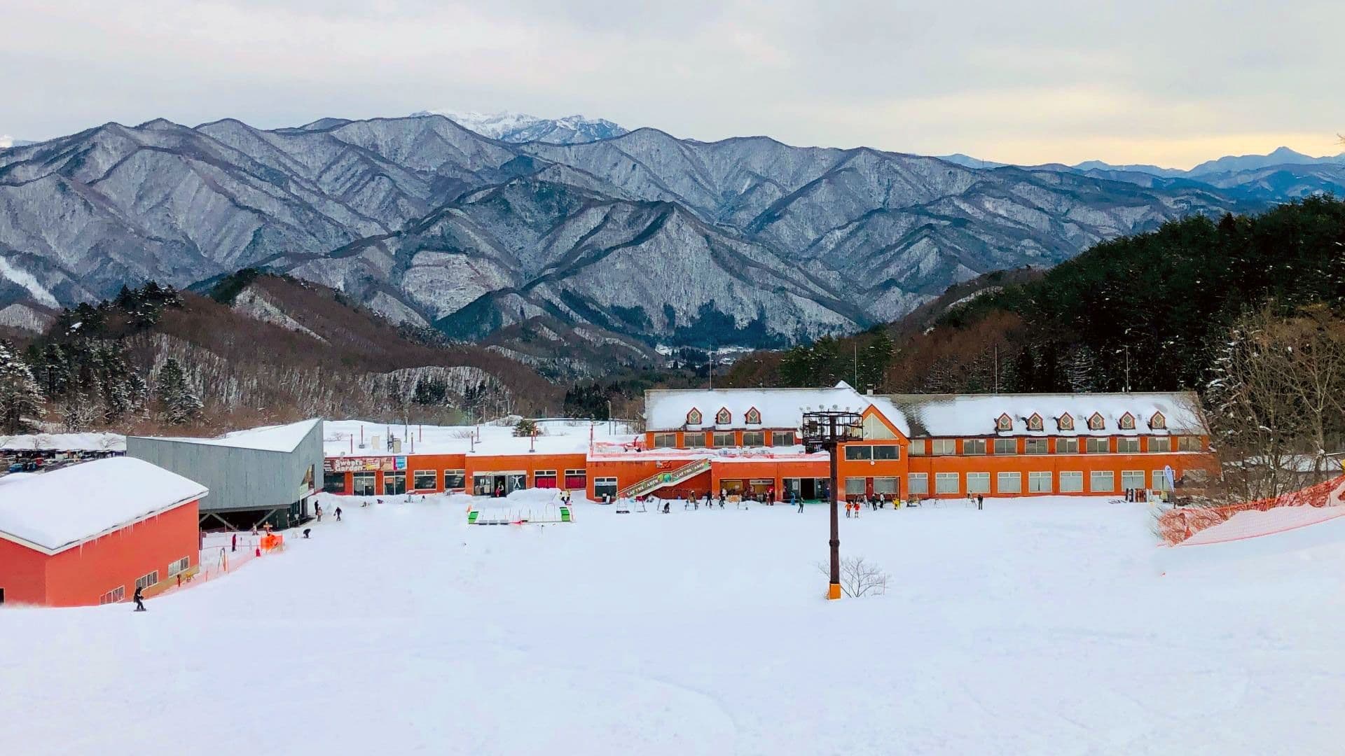 Tokyo’s late-night carve spot with shockingly fun pitch